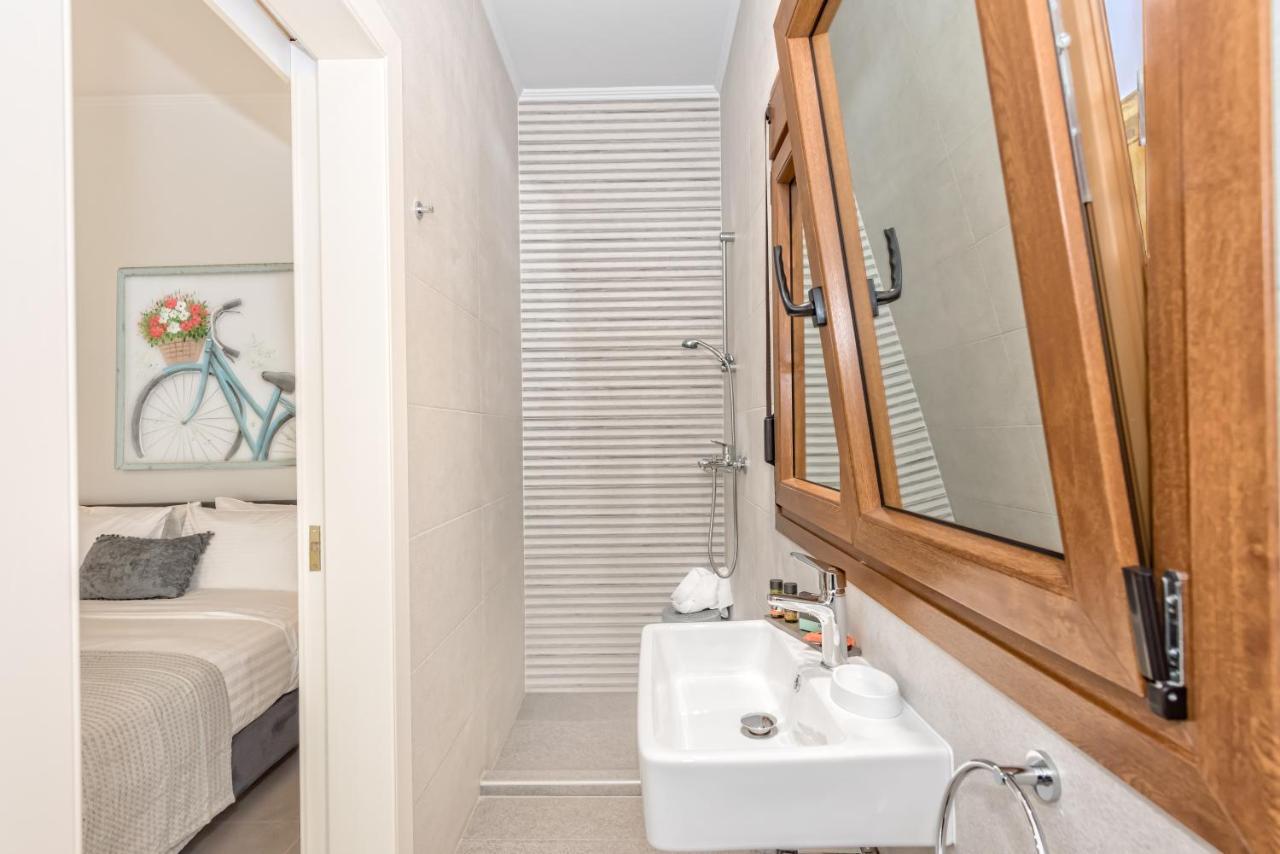 Seaview Apartment Sunrise Near To Falassarna Beach Kolymbari Esterno foto
